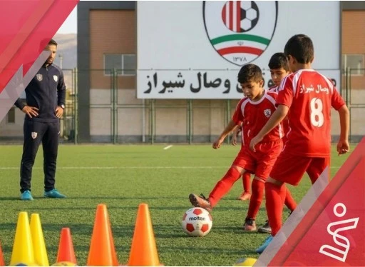 آموزشی فوتبال رده سنی 94 الف ( زیر 11 سال ) | تابستان-باشگاه و مدرسه فوتبال وصال شیراز